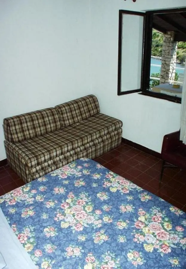 Holiday Home Mario- 8M From The Sea Sali
