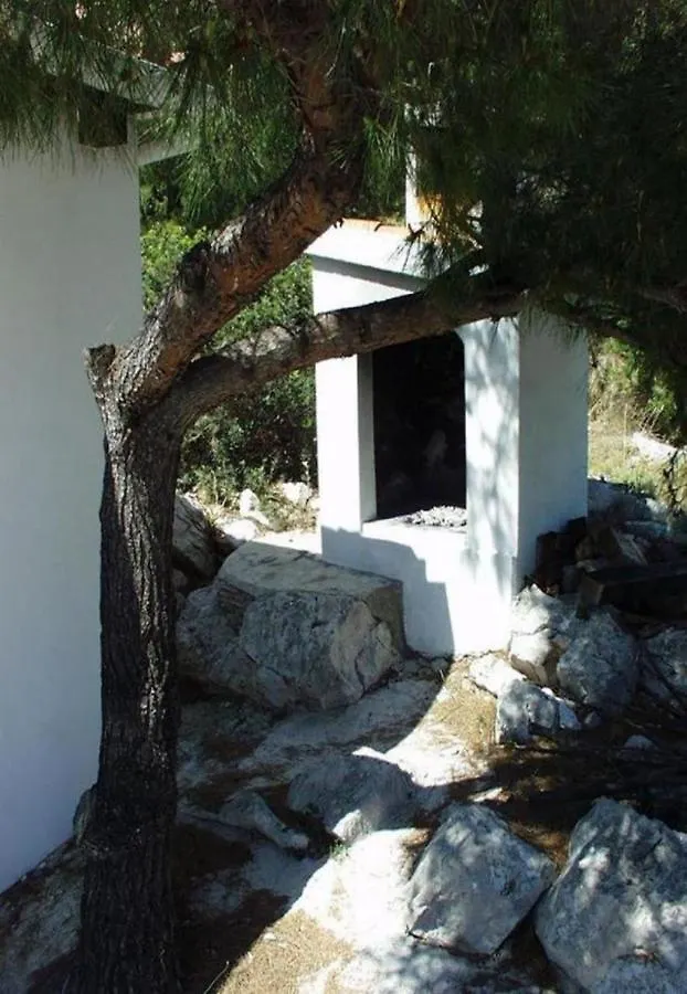 Holiday Home Mario- 8M From The Sea Sali 0*,
