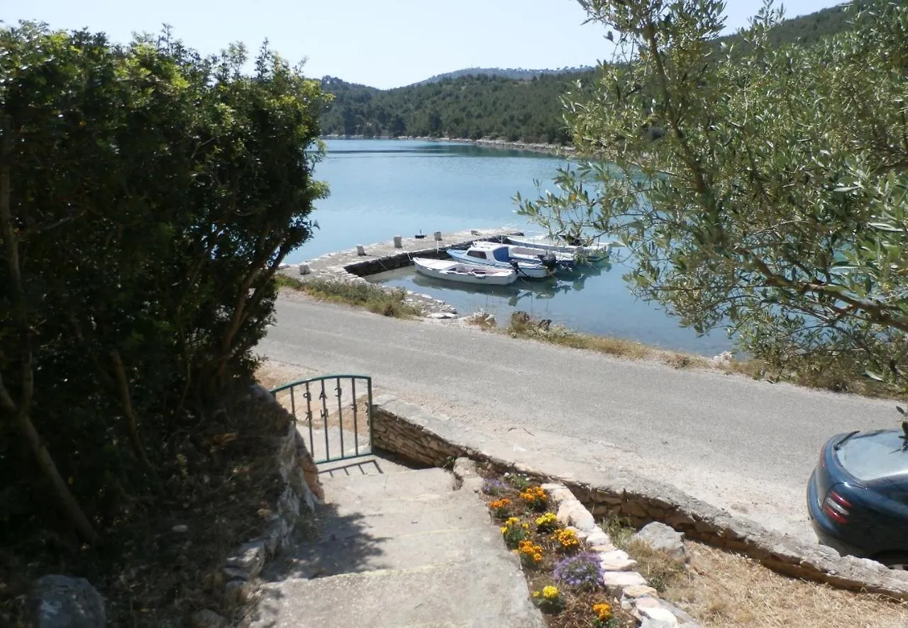 Holiday Home Mario- 8M From The Sea Sali