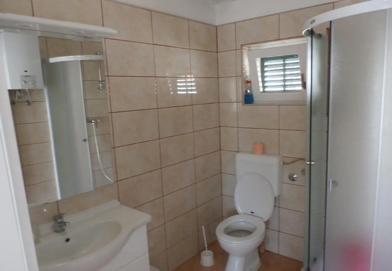 Holiday Home Mario- 8M From The Sea Sali