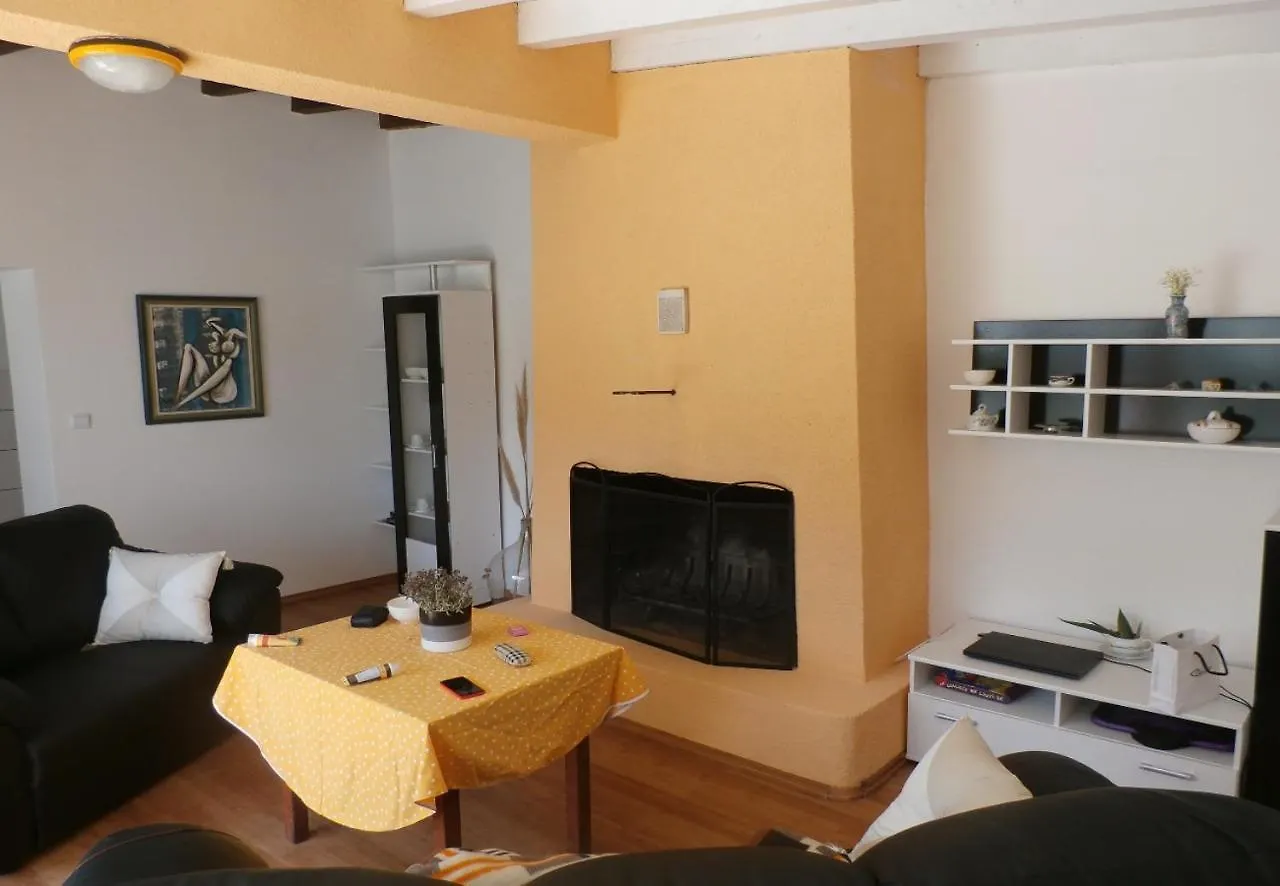 Holiday Home Mario- 8M From The Sea Sali