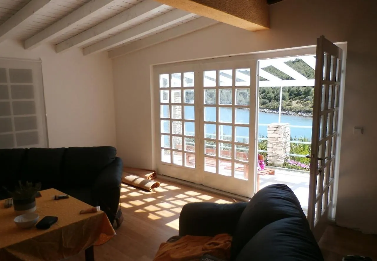 Holiday Home Mario- 8M From The Sea location